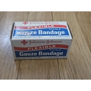 Vintage Johnson &‎ Johnson Flexible Sterile Gauze Bandage Sealed New Box 5 Yards